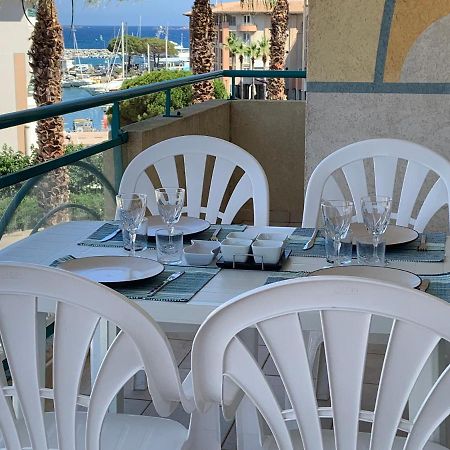 Port Frejus - Le Romanee - Appartement Vue Mer - 2 Chambres Экстерьер фото